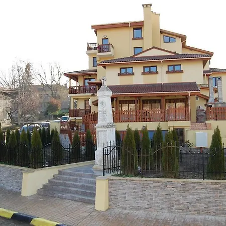 Hotel Rusenski Lom Koşov
